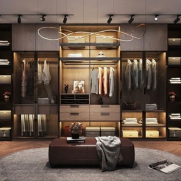 Meet your Posher, Roger - Picture 1 of 1